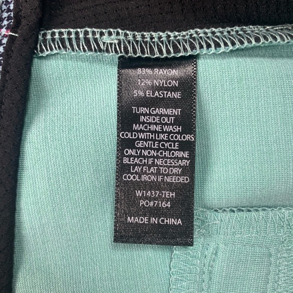 Betabrand Plaid‎ Dress Yoga Pants - Picture 7 of 7